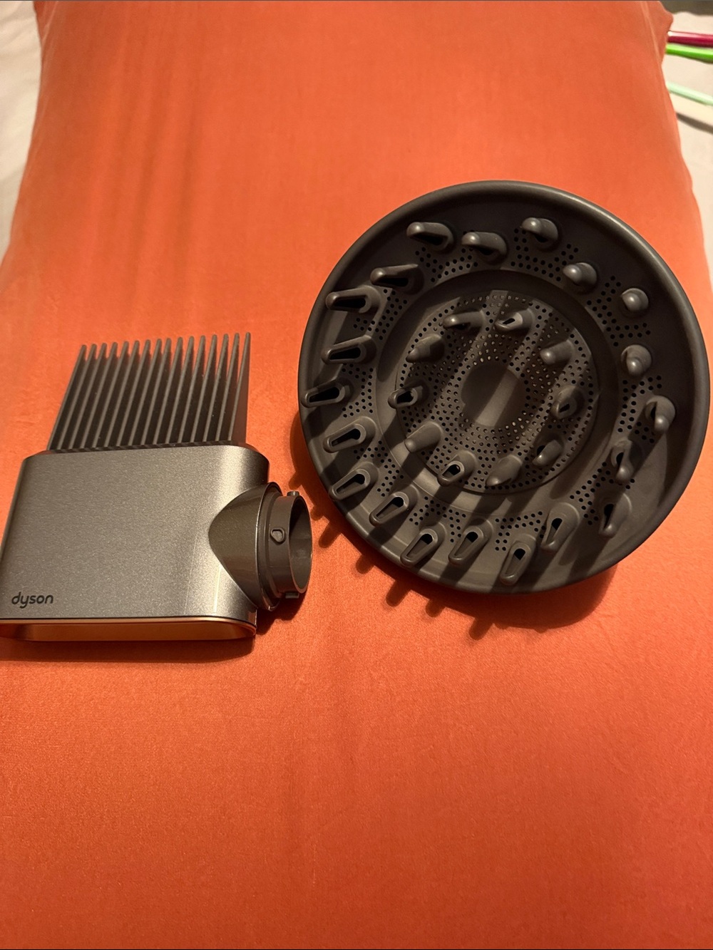 Dyson Black Airwrap Attachment Set – Comb, Diffuser